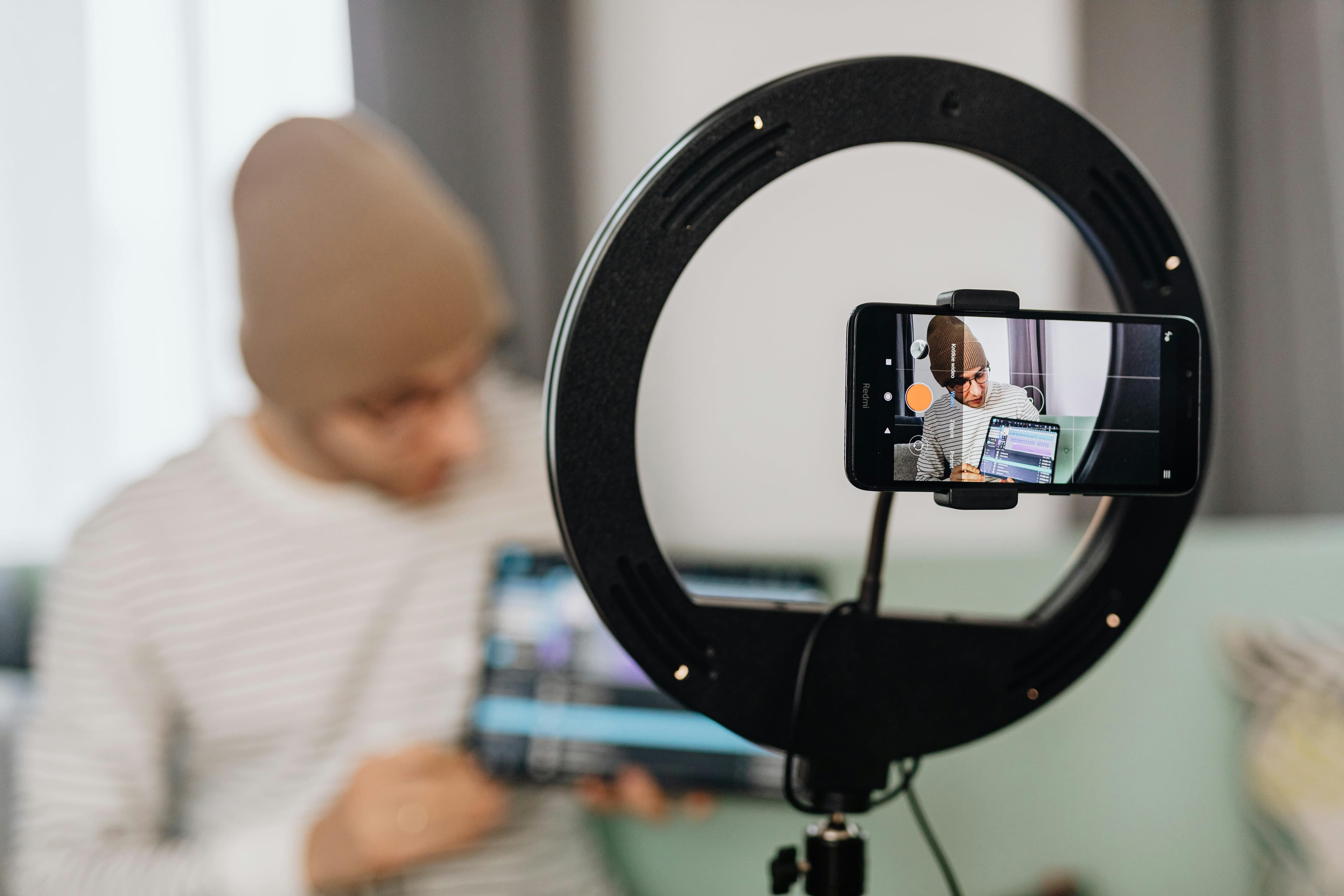 5 Benefits of Live Shopping for Consumers